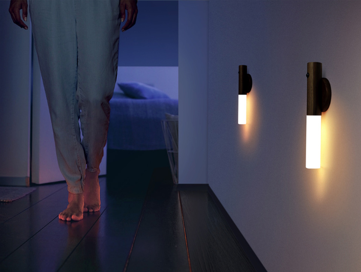 Magnetic Wireless Auto LED Night Light - Toofy